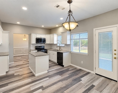 4205 Jasper Court - Photo Thumbnail 5