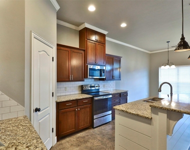 3812 Carrera Lane - Photo Thumbnail 30
