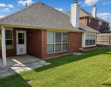 4525 Dragonfly Way - Photo Thumbnail 15