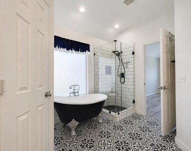 4525 Dragonfly Way - Photo Thumbnail 11