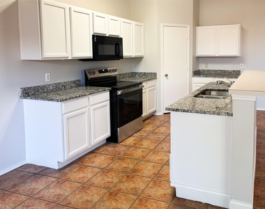 2317 Acorn Bend - Photo Thumbnail 1