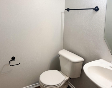 2317 Acorn Bend - Photo Thumbnail 13