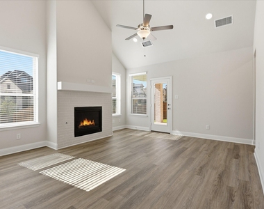 2620 Fargo Place - Photo Thumbnail 8