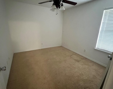4701 Many Waters Drive - Photo Thumbnail 7