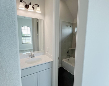 2808 Crane Court - Photo Thumbnail 22