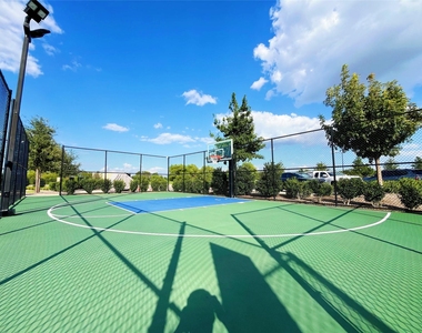 2808 Crane Court - Photo Thumbnail 34