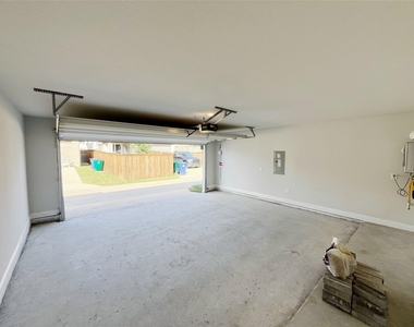 2808 Crane Court - Photo Thumbnail 26
