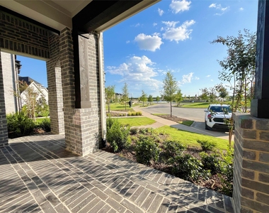2808 Crane Court - Photo Thumbnail 1