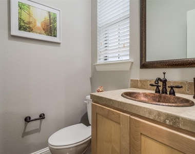 3118 Carmel Street - Photo Thumbnail 20