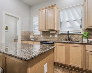 3118 Carmel Street - Photo Thumbnail 19