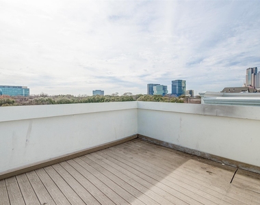 3118 Carmel Street - Photo Thumbnail 31