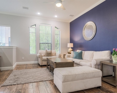 3118 Carmel Street - Photo Thumbnail 10