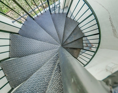 3118 Carmel Street - Photo Thumbnail 29