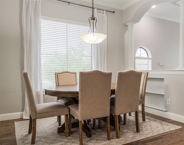3118 Carmel Street - Photo Thumbnail 14