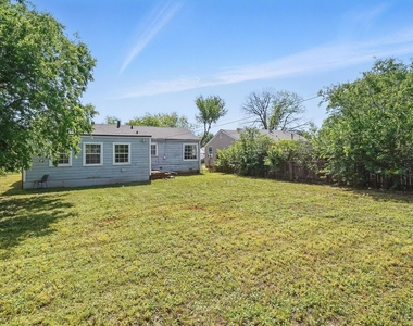 1526 Green Street - Photo Thumbnail 29