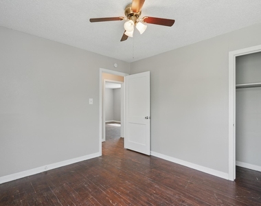 1526 Green Street - Photo Thumbnail 23