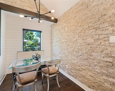 6124 Del Norte Lane - Photo Thumbnail 11