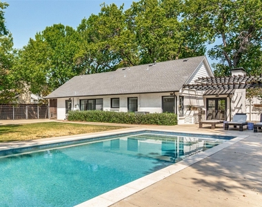 6124 Del Norte Lane - Photo Thumbnail 22