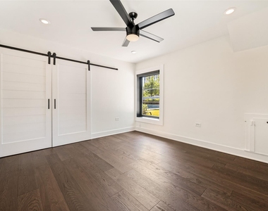 6124 Del Norte Lane - Photo Thumbnail 16