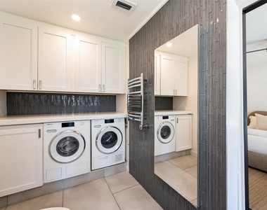 6124 Del Norte Lane - Photo Thumbnail 18