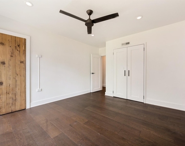 6124 Del Norte Lane - Photo Thumbnail 15