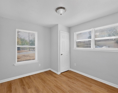 4801 Hollowbrook Road - Photo Thumbnail 31