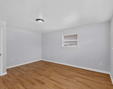 4801 Hollowbrook Road - Photo Thumbnail 20