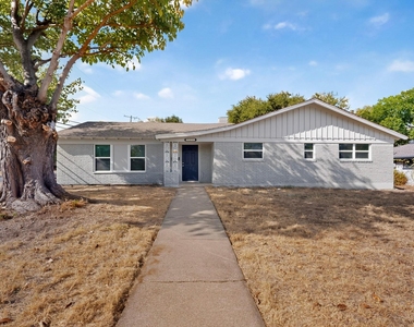 4801 Hollowbrook Road - Photo Thumbnail 1
