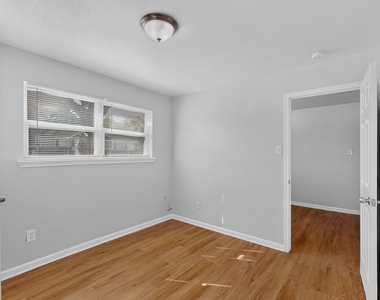 4801 Hollowbrook Road - Photo Thumbnail 32