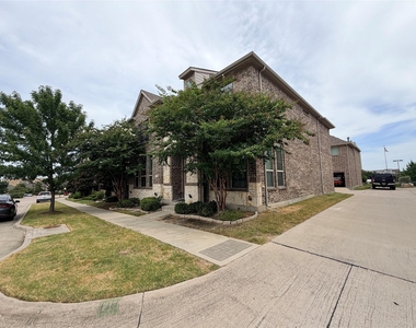 2432 Cathedral Drive - Photo Thumbnail 1