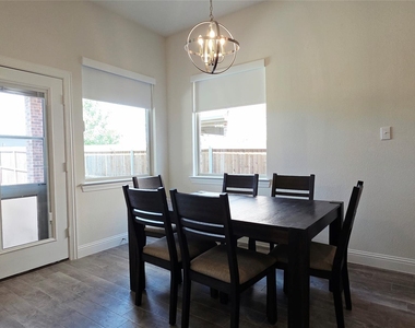 2932 Log Cabin Drive - Photo Thumbnail 17