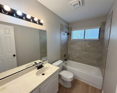825 Weaver Street - Photo Thumbnail 22