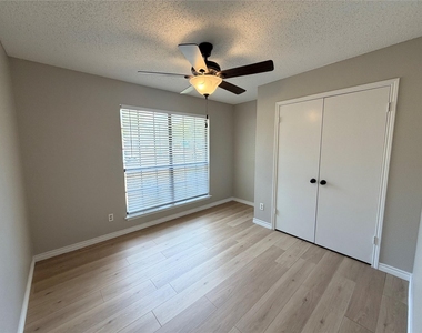 825 Weaver Street - Photo Thumbnail 19