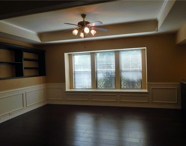 4208 Meadowdale Drive - Photo Thumbnail 18