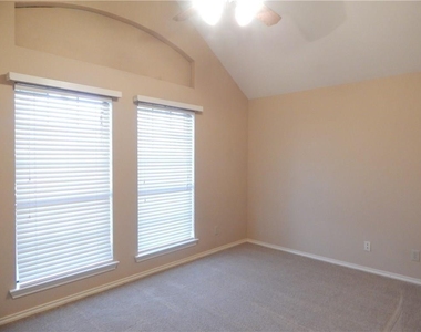 4208 Meadowdale Drive - Photo Thumbnail 28