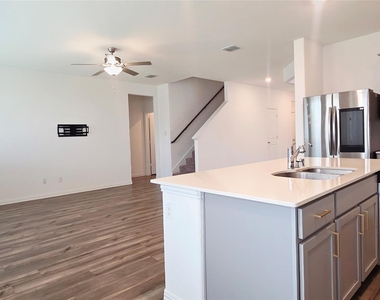 1218 Smoketree Lane - Photo Thumbnail 12