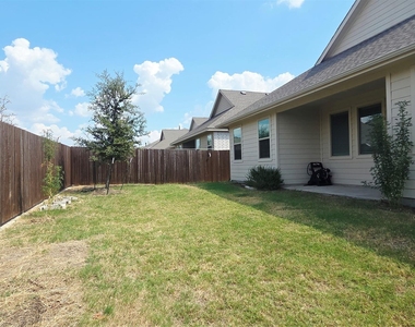 1218 Smoketree Lane - Photo Thumbnail 23