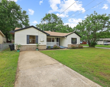 2401 Sunset Street - Photo Thumbnail 1