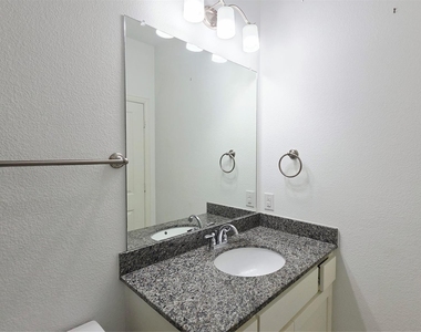 6209 Davison Way - Photo Thumbnail 15