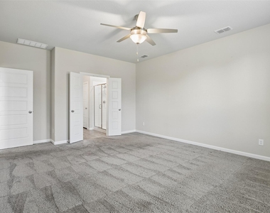 4306 Lombardy Drive - Photo Thumbnail 18