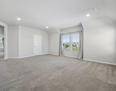 4306 Lombardy Drive - Photo Thumbnail 24
