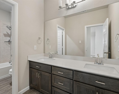 4306 Lombardy Drive - Photo Thumbnail 25