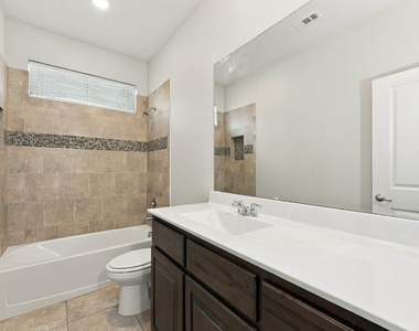 2614 Lavender Lane - Photo Thumbnail 14
