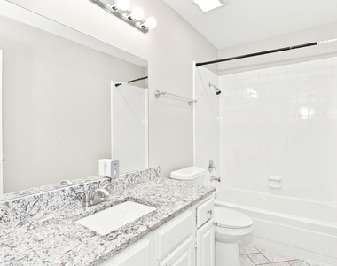7509 Atlantic Drive - Photo Thumbnail 10
