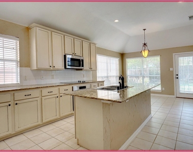 3917 Vernon Way - Photo Thumbnail 9