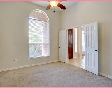 3917 Vernon Way - Photo Thumbnail 24