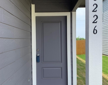 6226 Sanderling Street - Photo Thumbnail 2