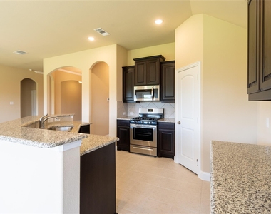 3014 Bobcat Drive - Photo Thumbnail 2