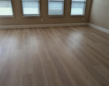 3014 Bobcat Drive - Photo Thumbnail 14