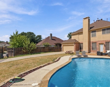 1424 Sunswept Terrace - Photo Thumbnail 22